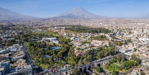 Arequipa Idema, Instituto a distancia